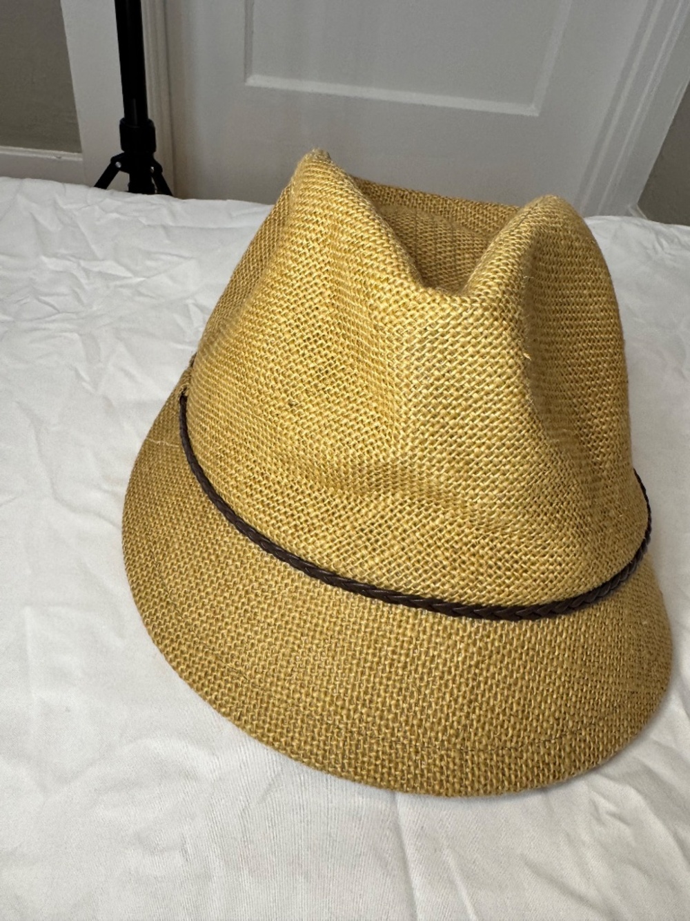 an Diego Hat Co. Woven Straw Fedora Hat with Braided Band - Like New - Picture 8 of 10